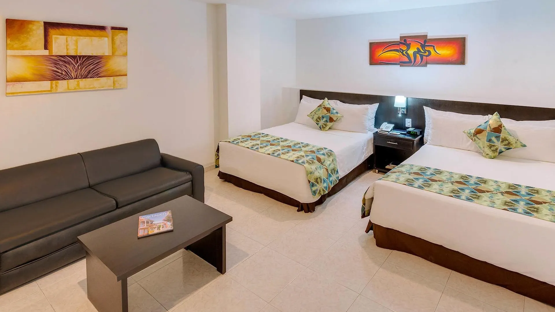 Hotel Cartagena Plaza 4*,